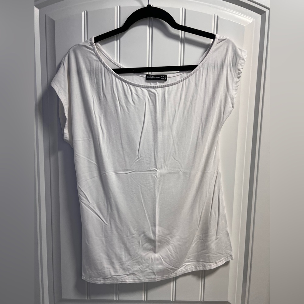 Asymmetric White Top